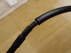 残念ながらケブラーではなく、純正と同じNICHIRINのゴムホース